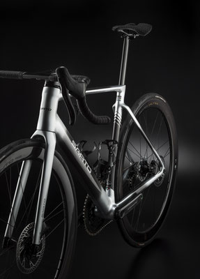 Wie jedes Produkt von Sarto ist auch der Raso TC in Custom Sizing oder in Standardgrößen erhältlich.