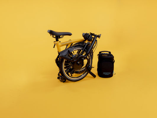 C Line aus Stahl mit elektrischer Unterstützung von Brompton © Brompton