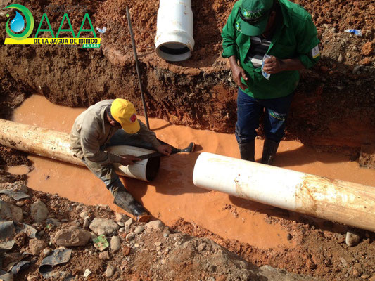 Socializando construcción de pozo profundo Bocatoma del Municipio de La Jagua de Ibirico.