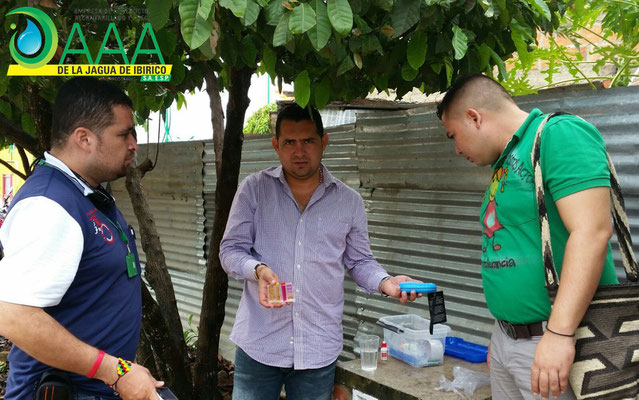 Dr. Luis Gabriel Balmaseda en compañía de la Secretaría de Salud Departamental y Municipal.