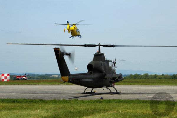Take Off Bell AH-1 Cobra und EC 135, Mai 2015