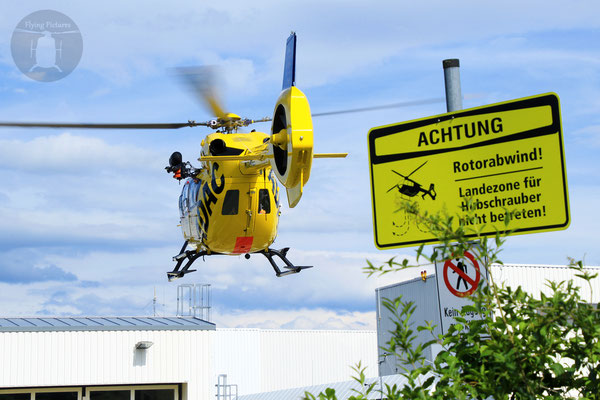 Landung Christoph 1 D-HDOM in Murnau (Juli 2015)