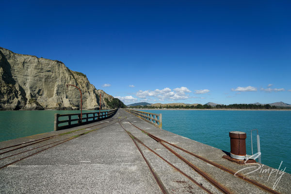 Tolaga Bay, Tolaga Bay Wharf, längster Pier in Neuseeland