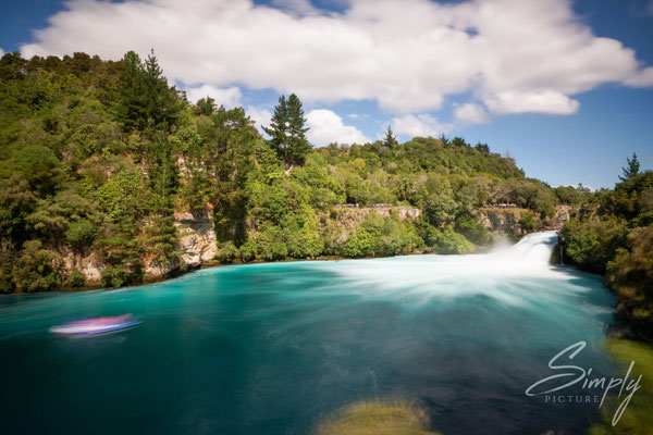 Wairakei, Waikato, Huka Falls, Langzeitaufnahme des Wasserfalls