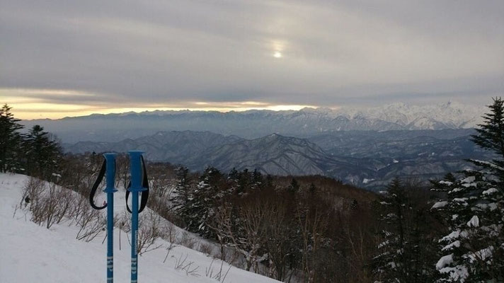 ふるさとにて…運動始め☆… 今年は よりアクティブ♪に、よりエレガント？に、七転び八起き いきます！ (2014.1.3) (c) Yukie Arai