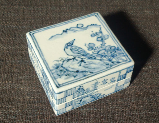 香合　　 (c) Yukie Arai