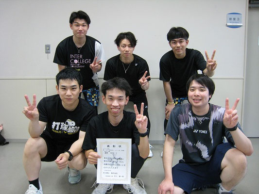 男子 ２部 優勝　AKENO　B