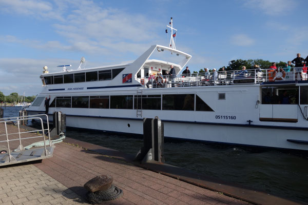 Fähre nach Hiddensee / Ferry to Hiddensee