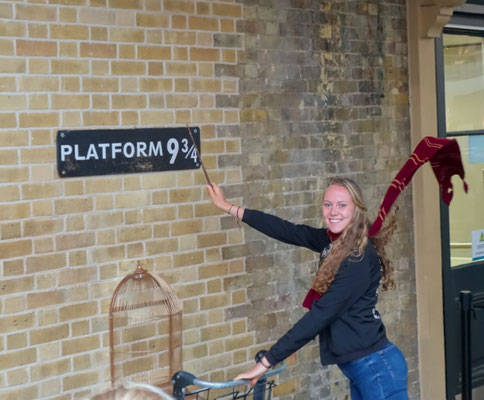Platform 9 3/4 at King's Cross