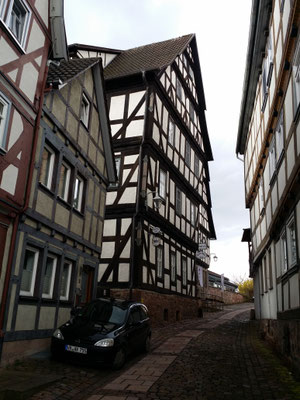 Hotel (das hintere Haus)
