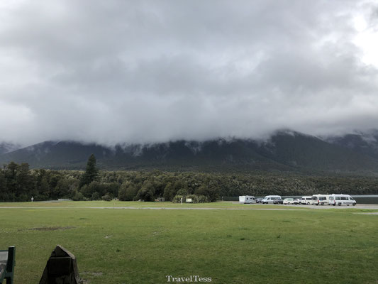 Donkere wolken boven Nelson Lakes 
