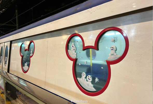 Disneyland Resort Line 