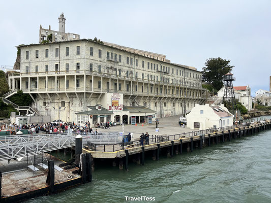 Aankomst op Alcatraz