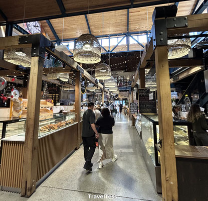 Riverside Market