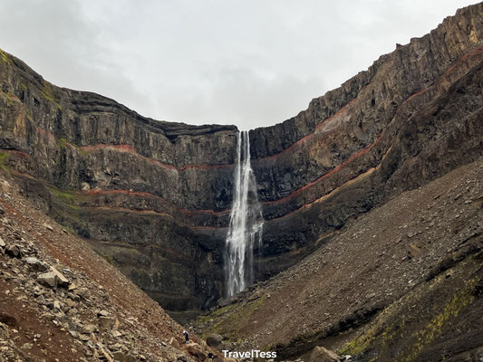 Hengifoss waterval