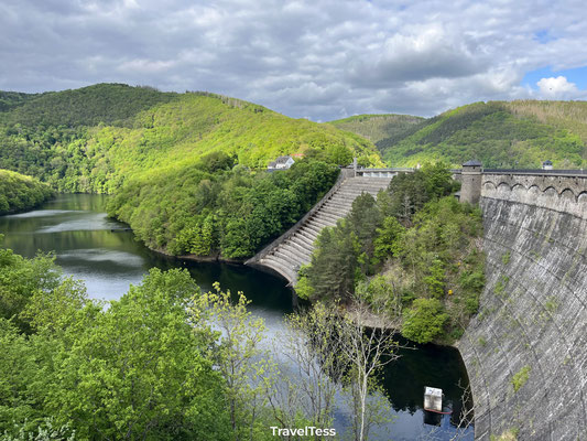  Urftstaumauer dam