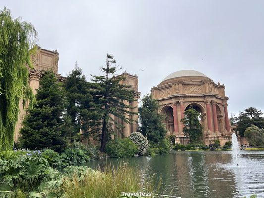 Palace of Fine Arts