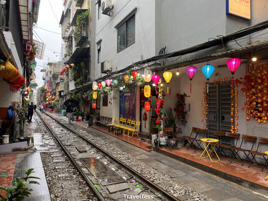 Hanoi Train Street