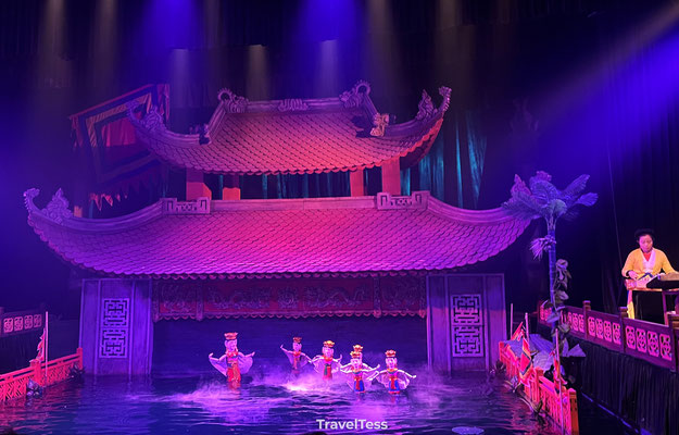 Voorstelling waterpoppentheater
