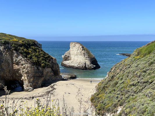 Shark Fin Cove