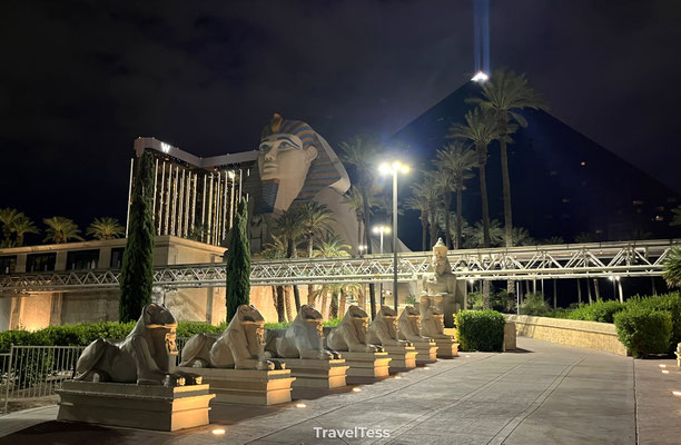 Luxor Hotel