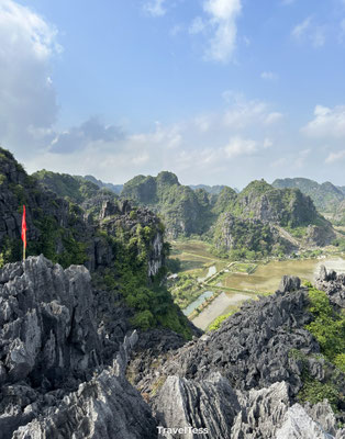 Uitzicht vanaf Mua Cave