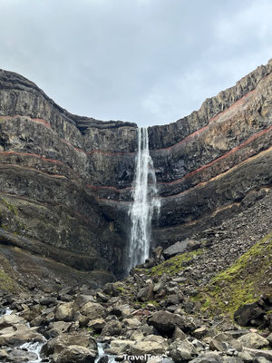 Hengifoss waterval