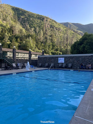 Zwembad in Cedar Lodge