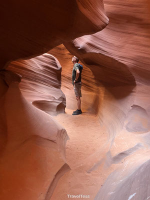Lower Antelope Canyon