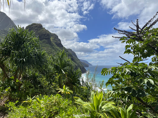 Uitzicht op Nā Pali kust
