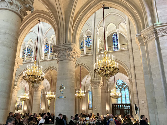 Interieur Notre-Dame Parijs
