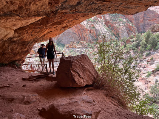 Canyon Overlook Trail