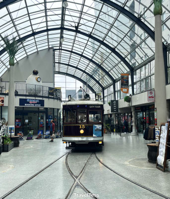 Christchurch Tram door winkelcentrum