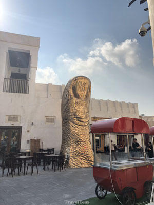 Gouden vinger beeld Souq Waqif