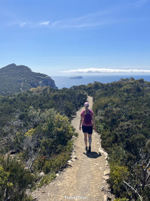 Hike Cape Huay