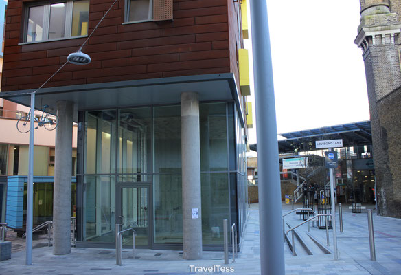 Studentencomplex Daniel Defoe Hall