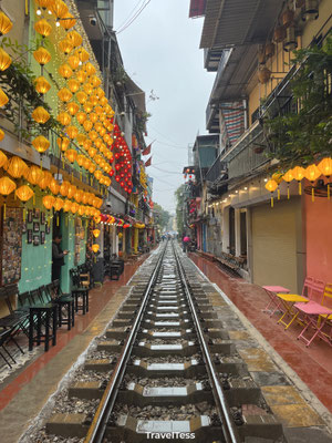 Hanoi Train Street