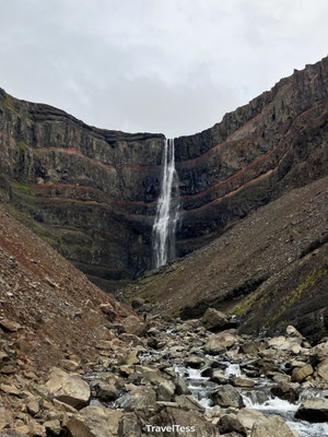 Hengifoss waterval