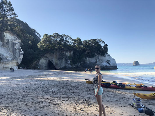 Strand Cathedral Cove
