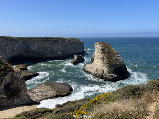Shark Fin Cove