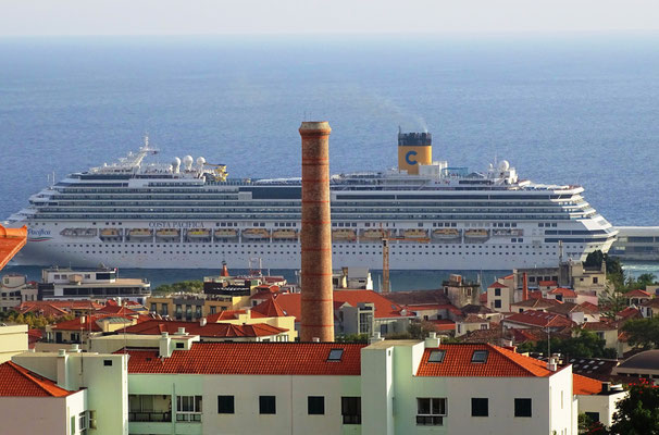 Ausblick von unserer Ferienwohnung in Funchal