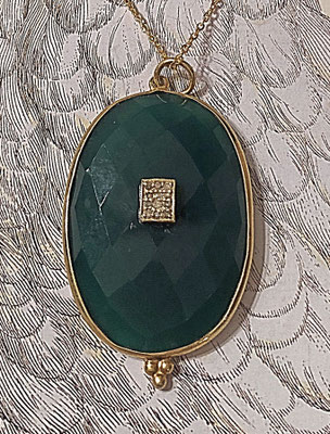 ONYX VERT ET CARRE DIAMANTS