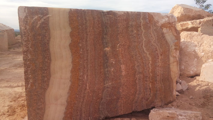 red onyx, red onyx blocks, onyx quarry, mexican onyx, mexican onyx blocks, onyx blocks. onyx blocks for sale, onyx blocks buyers