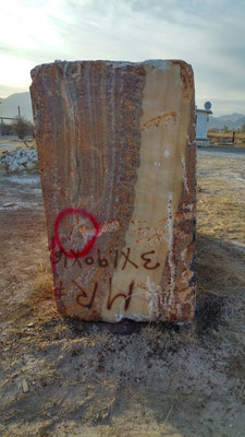 red onyx, red onyx blocks, onyx quarry, mexican onyx, mexican onyx blocks, onyx blocks. onyx blocks for sale, onyx blocks buyers