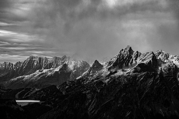 Blackmountainswhite.com - Berge in schwarzweiss - Look Mai 2021 - 25