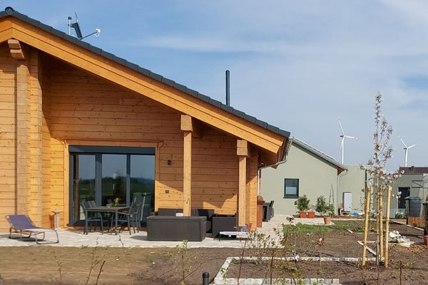 Ökohaus mit Natur pur - Holzhaus in Blockbauweise - Blockhaus - in Bayern bei Nürnberg 