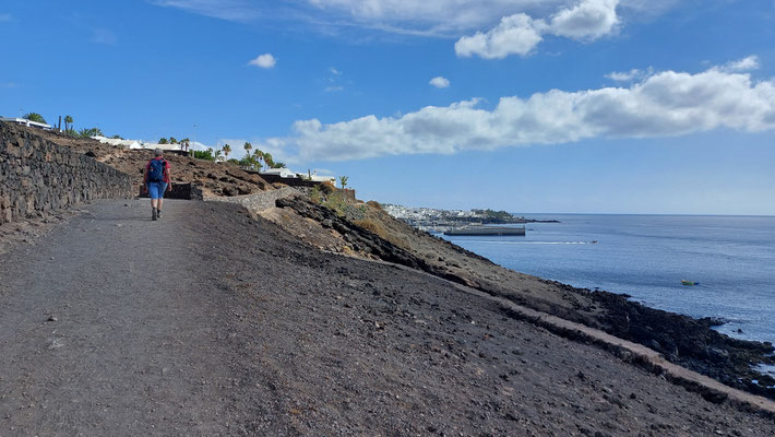 Der Hafen von Puerto del Carmen ist bald erreicht.