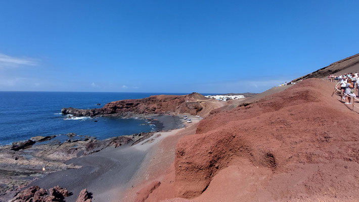 Ausblick von der Lagune zurück nach El Golfo.