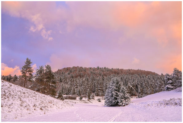 Landschaft bei Bergsteig im Abendlicht 5856