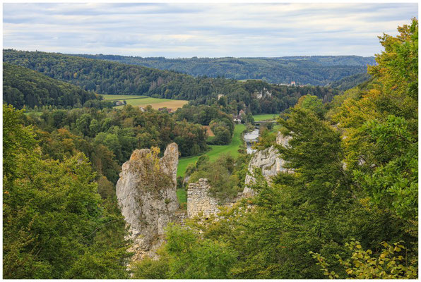 Ruine Gebrochen Gutenstein, die Donau und Ruine Dietfurt 7362